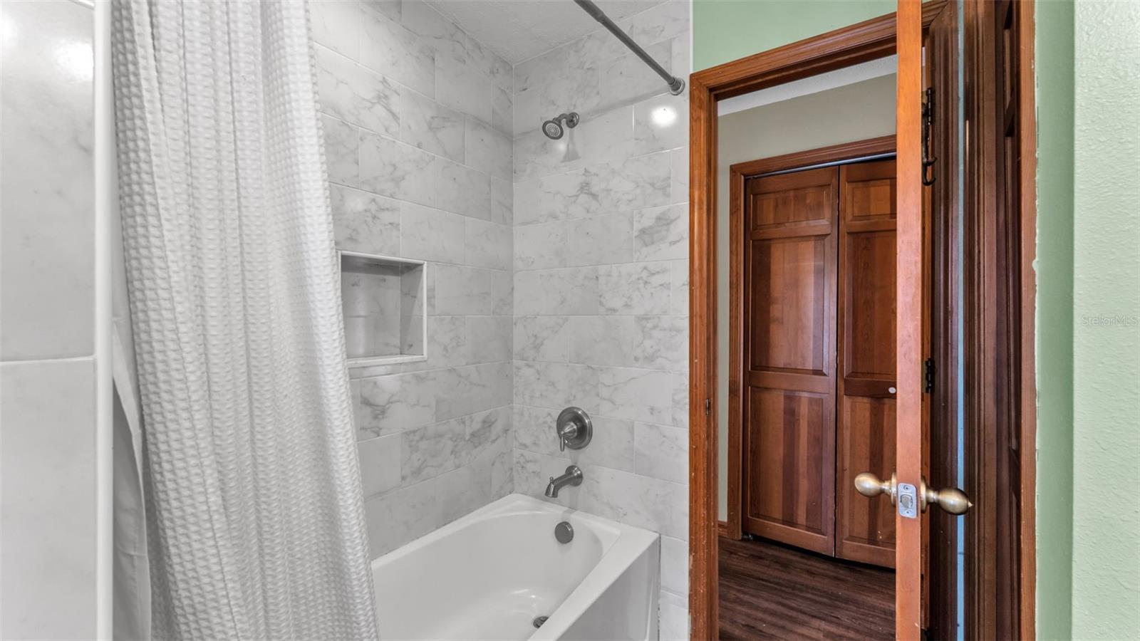 Listing photo id 69 for 1612 Williams Road