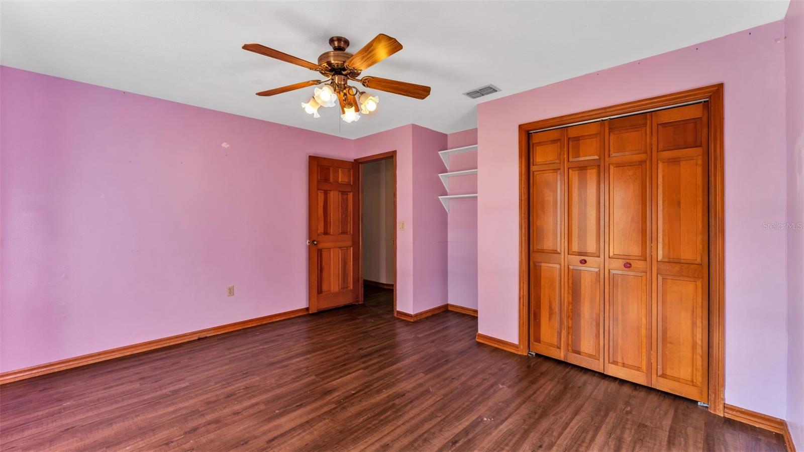 Listing photo id 71 for 1612 Williams Road