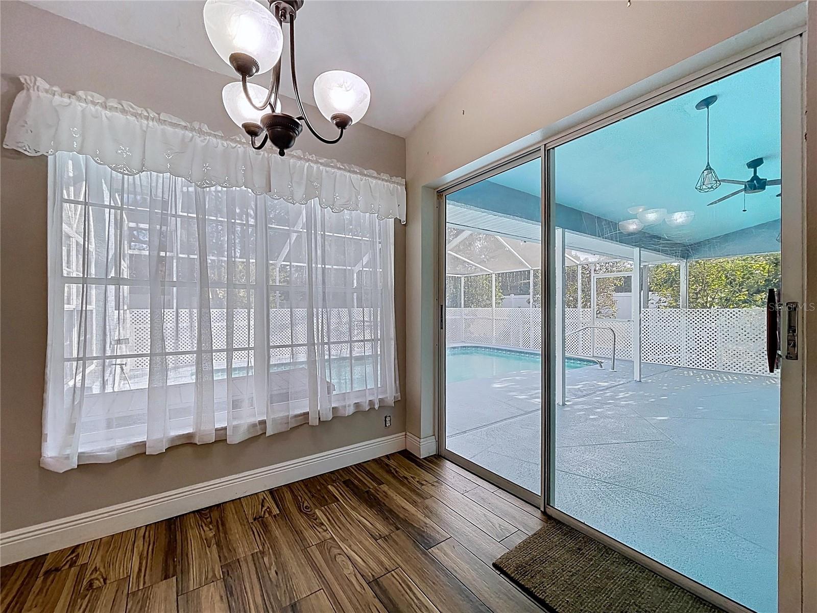 Image 23 of 57 For 18812 Bascomb Lane