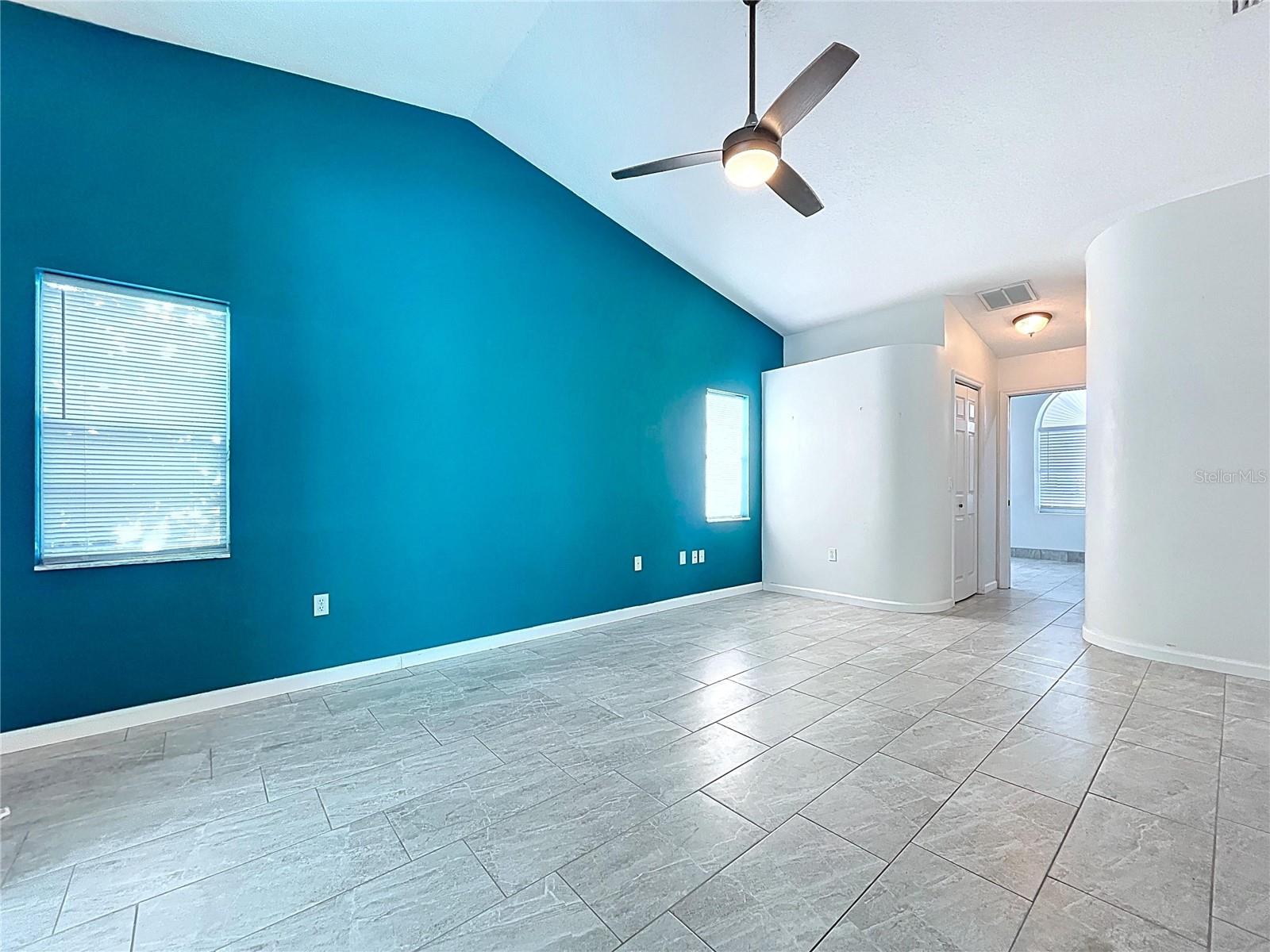 Image 37 of 57 For 18812 Bascomb Lane