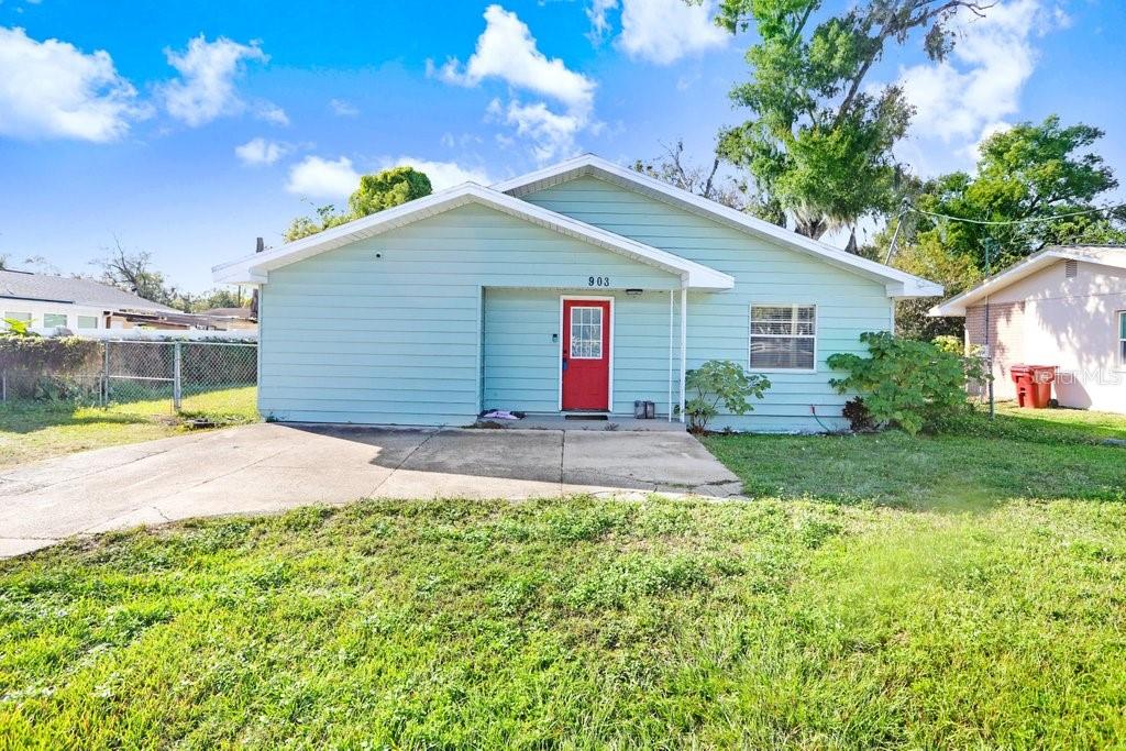 Image 25 of 29 For 903 Park Road