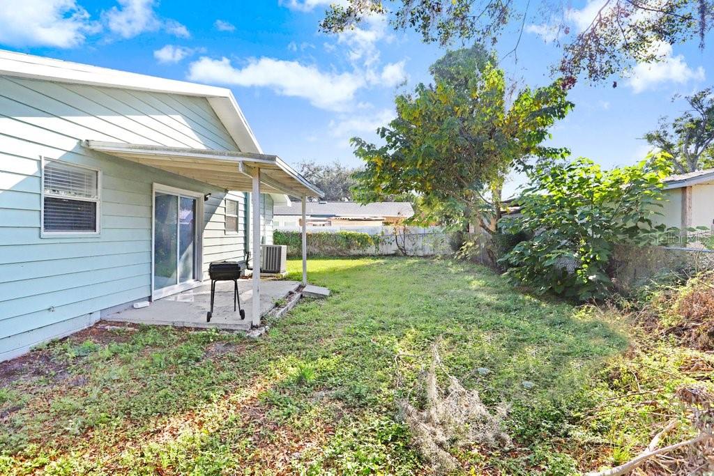 Image 29 of 29 For 903 Park Road