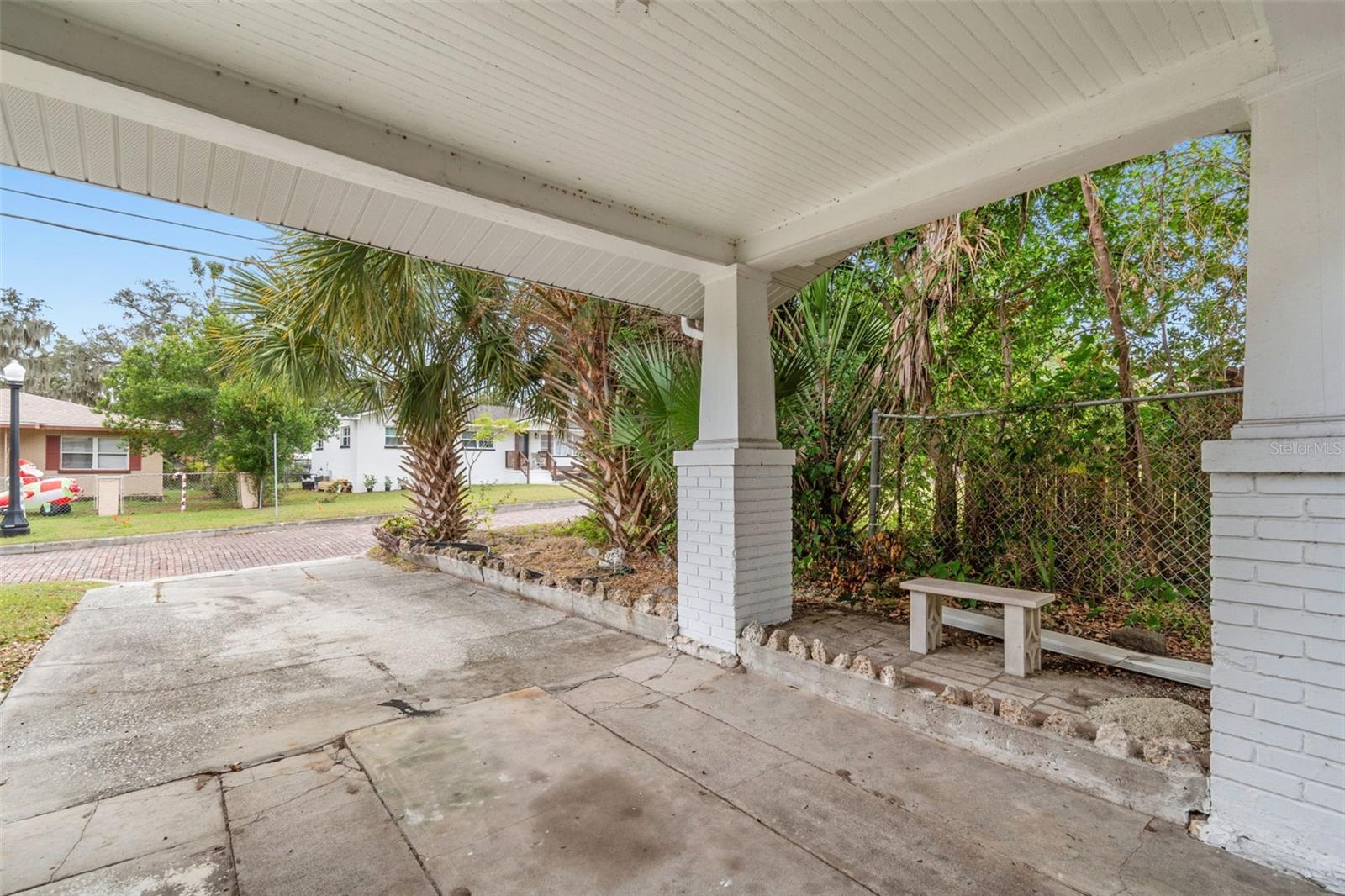 Image 11 of 91 For 943 Ruby Street