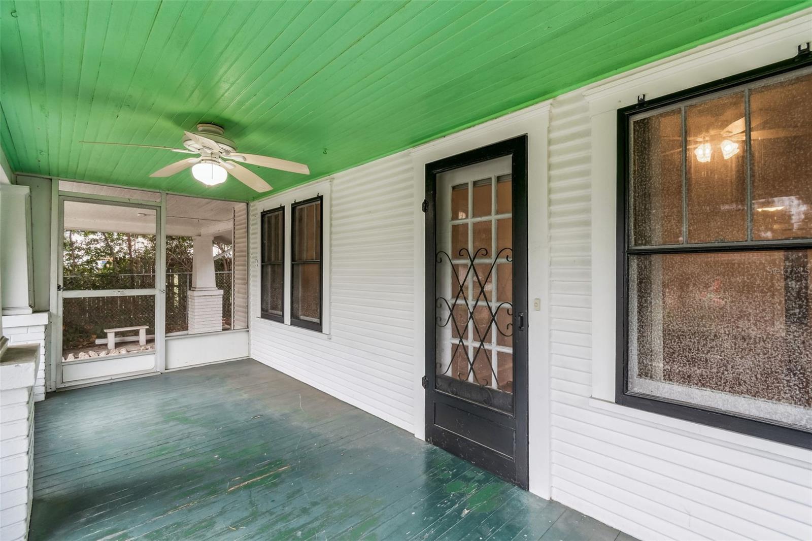 Image 14 of 91 For 943 Ruby Street