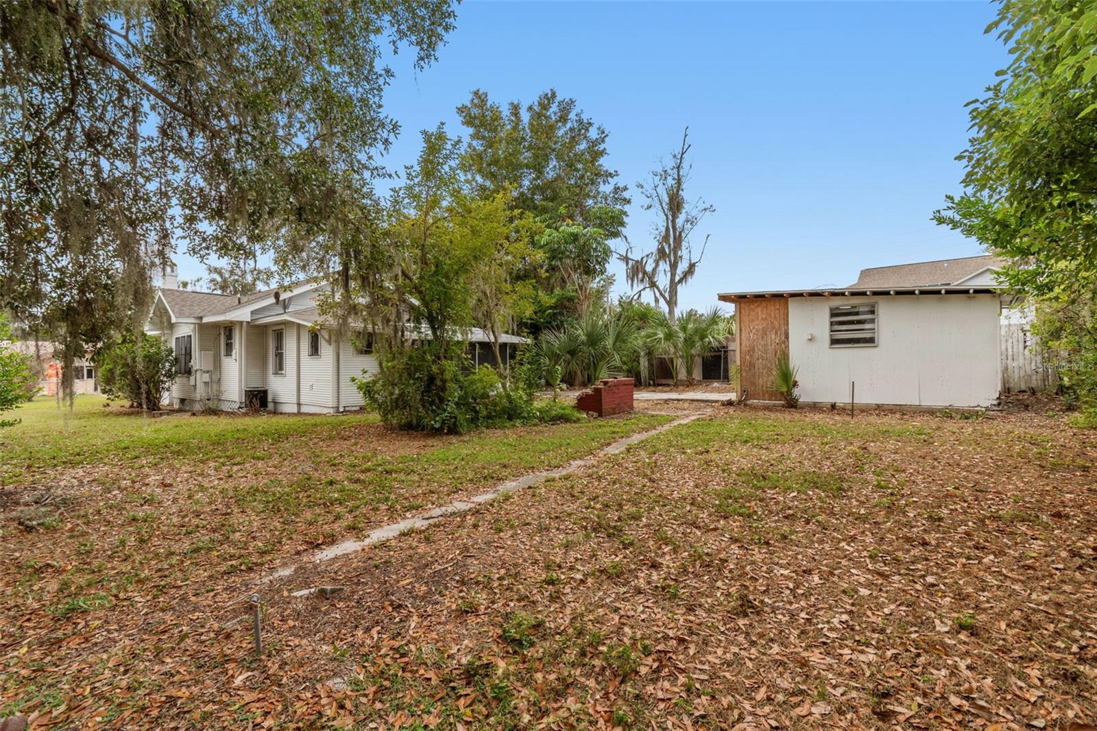 Image 67 of 91 For 943 Ruby Street