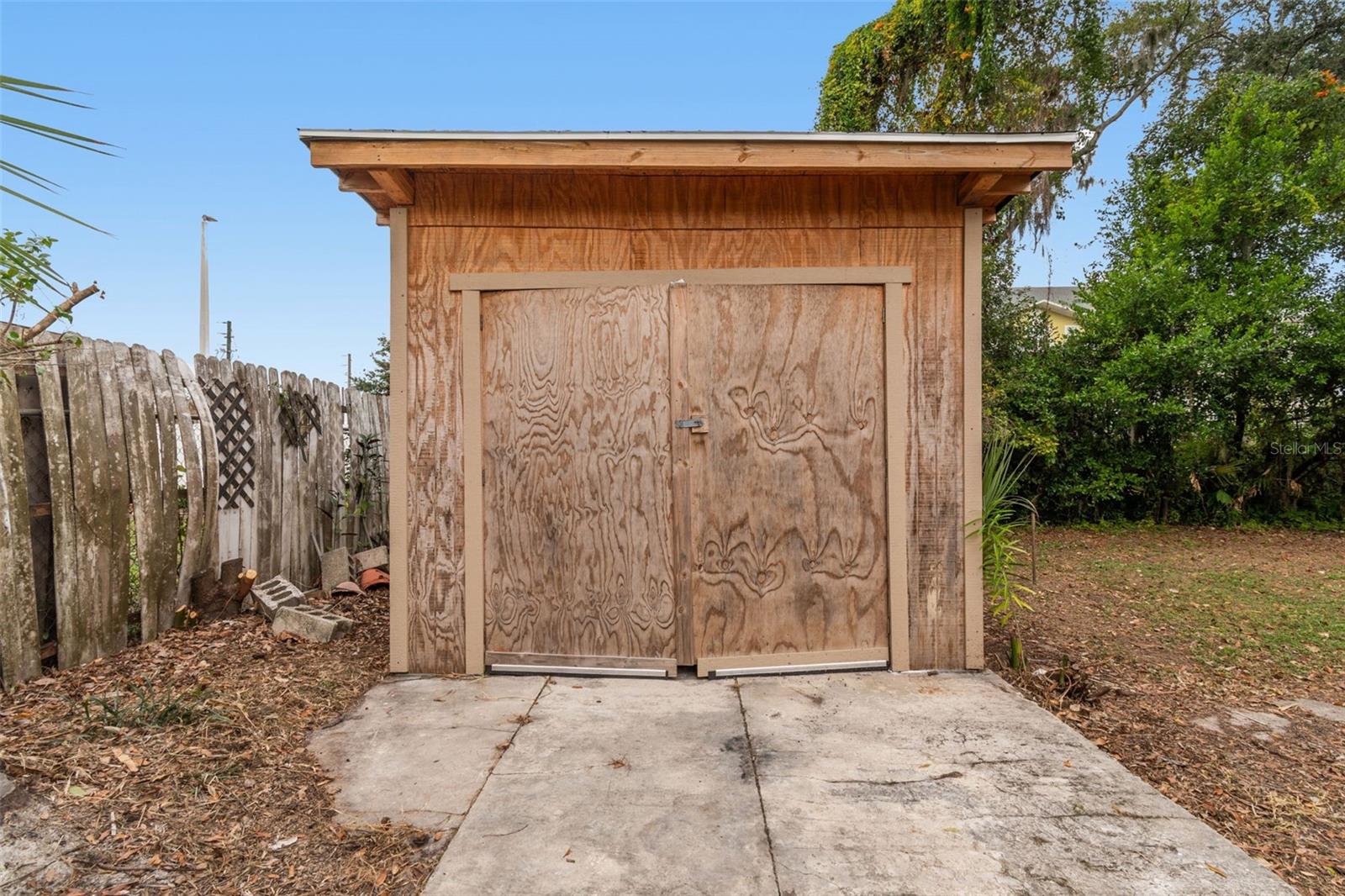 Image 71 of 91 For 943 Ruby Street