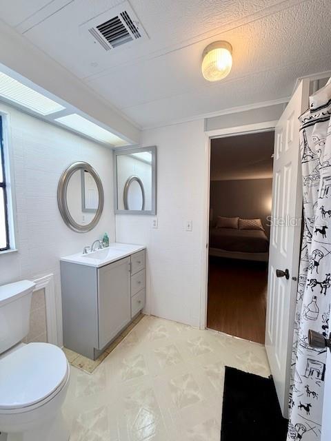 Image 25 of 42 For 1011 Elizabeth Lane