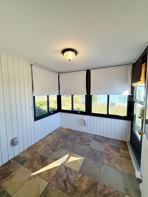 Image 37 of 42 For 1011 Elizabeth Lane