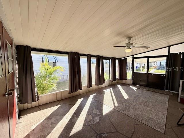 Image 4 of 42 For 1011 Elizabeth Lane