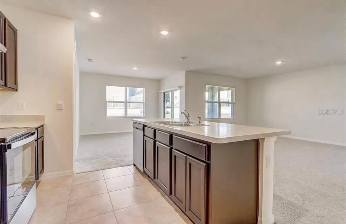 Image 6 of 25 For 292 Sofia Lane