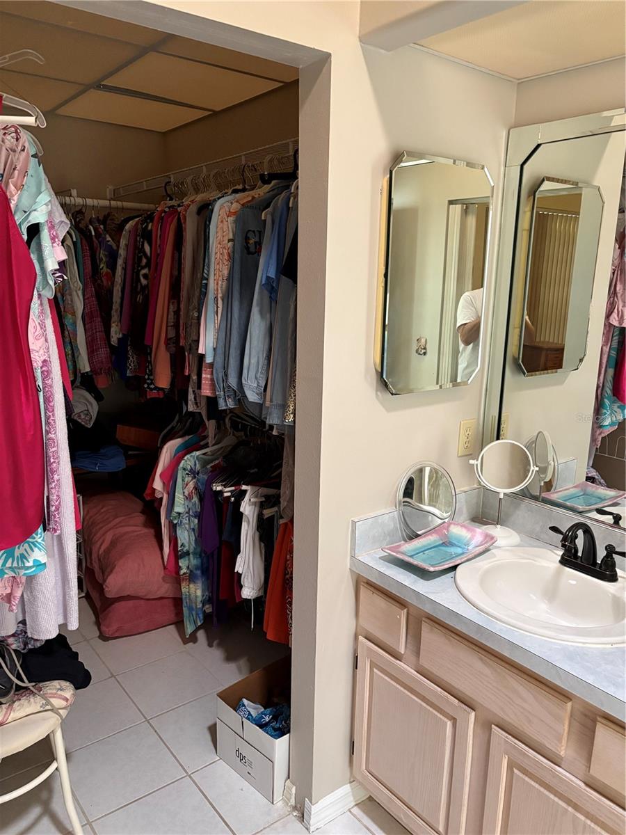 Image 16 of 22 For 6043 Condor Drive