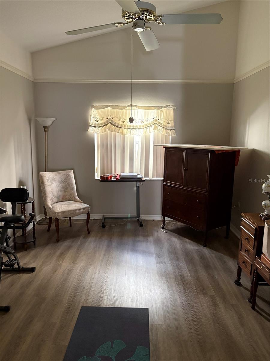 Image 17 of 22 For 6043 Condor Drive