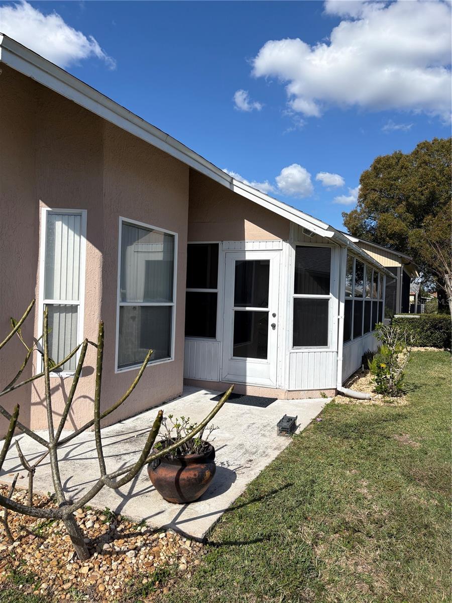 Image 5 of 22 For 6043 Condor Drive