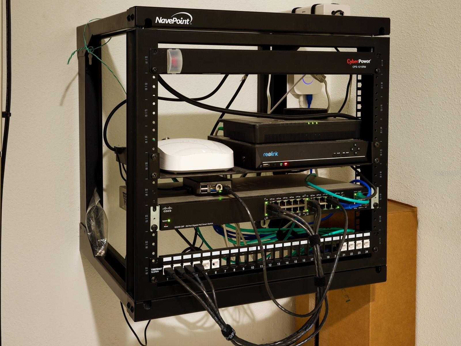 Image 14 of 50 For 2933 Flying Blackbird Road