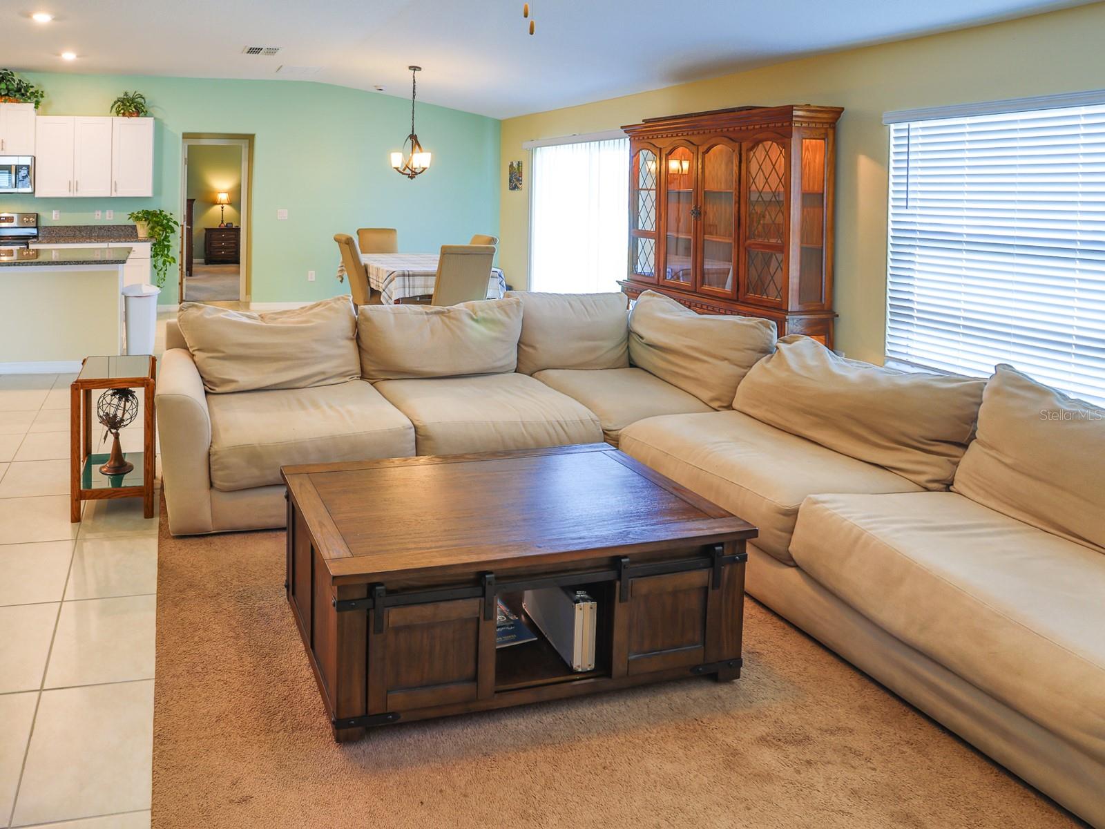 Image 23 of 50 For 2933 Flying Blackbird Road