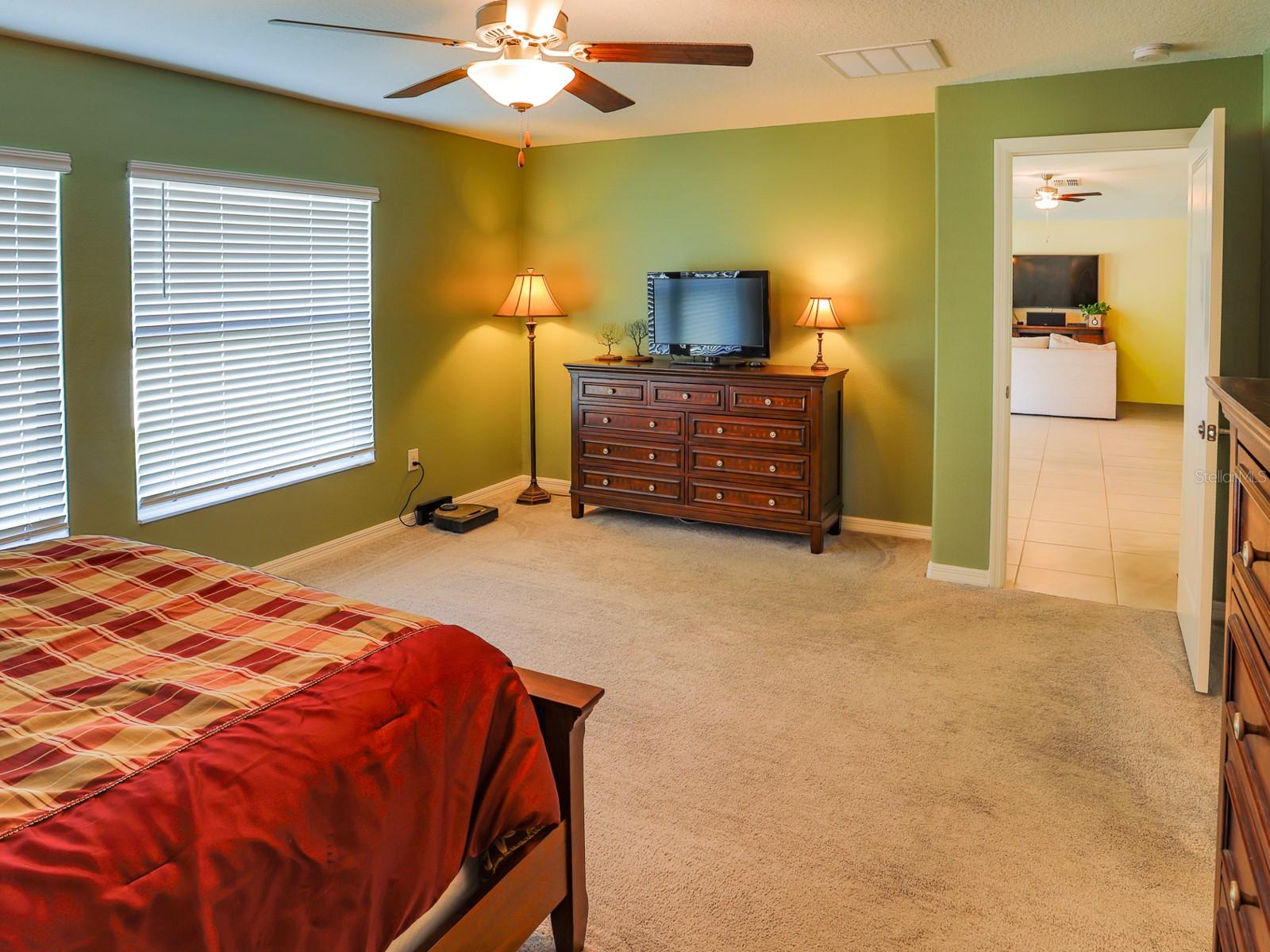 Image 27 of 50 For 2933 Flying Blackbird Road