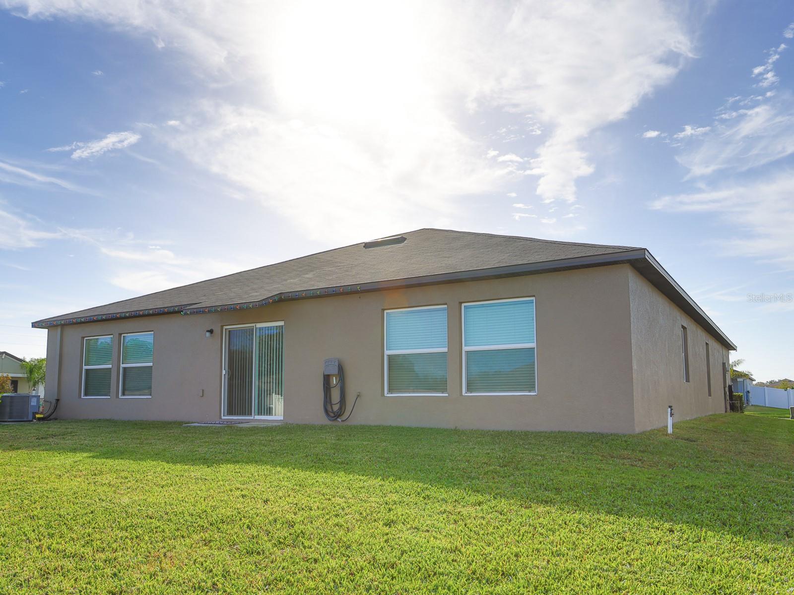 Image 5 of 50 For 2933 Flying Blackbird Road