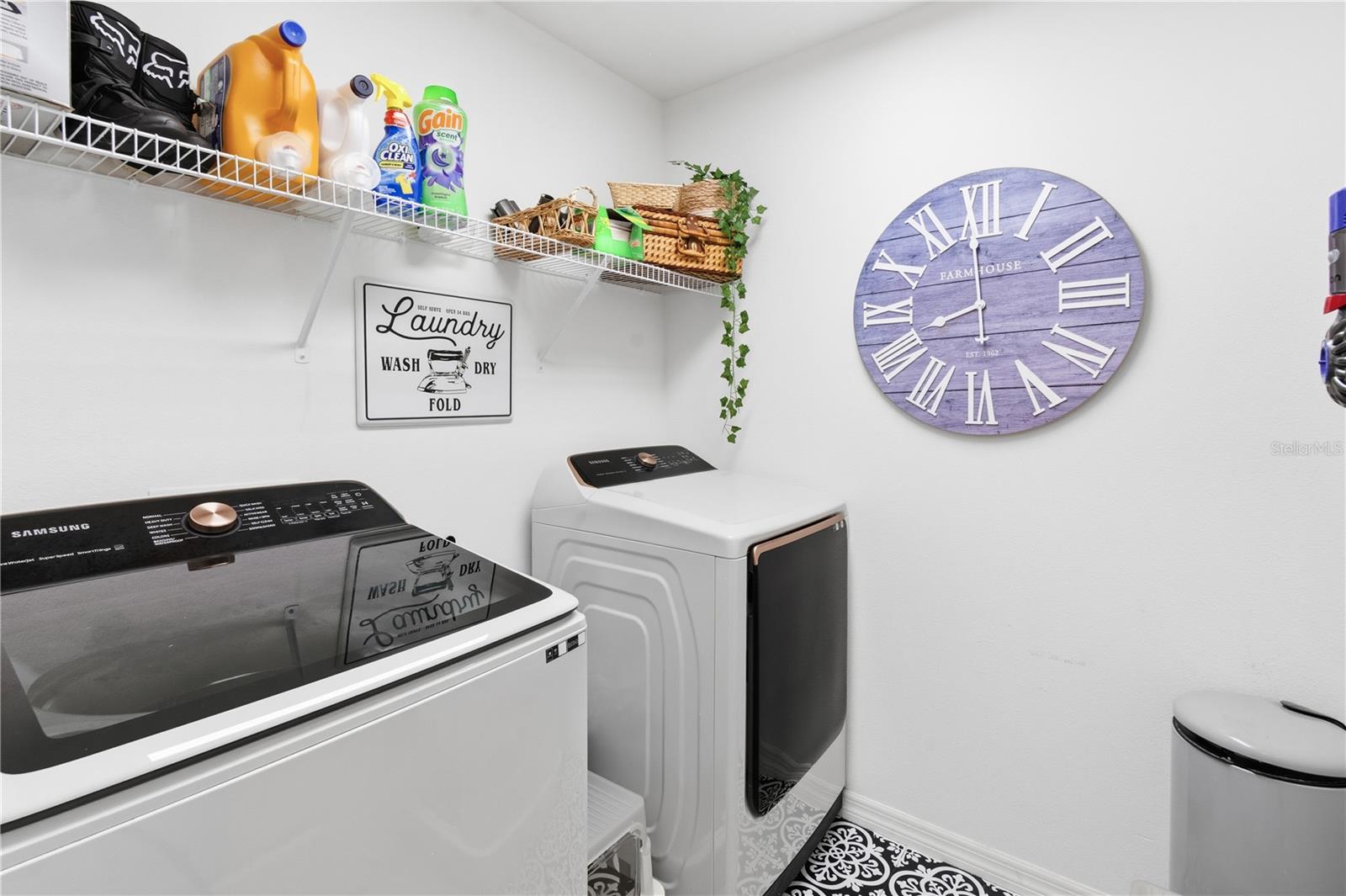 Image 25 of 42 For 499 Highfin Drive