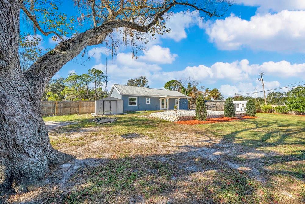 Image 24 of 34 For 3808 Country Loop