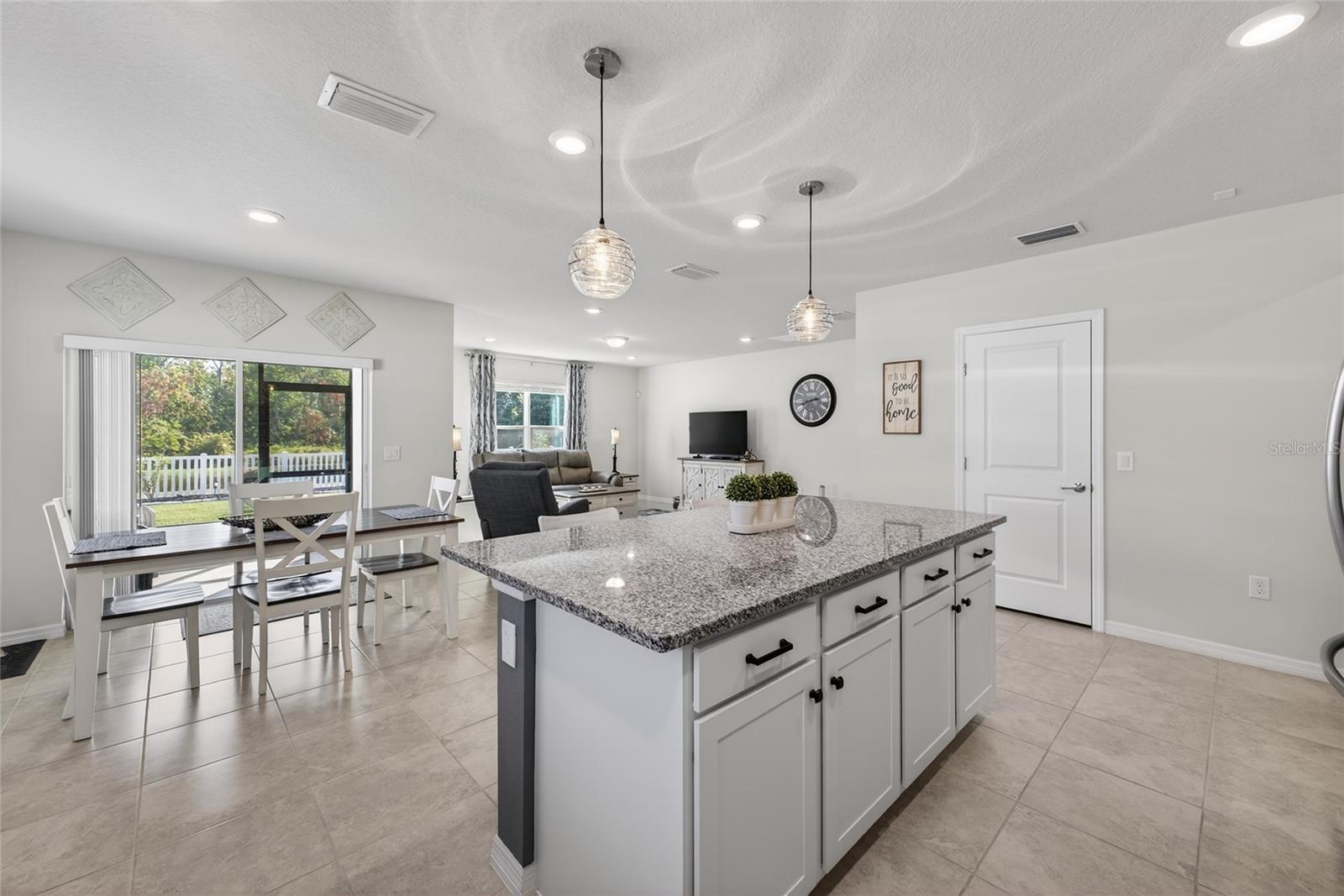 Image 20 of 52 For 1170 Michelangelo Lane