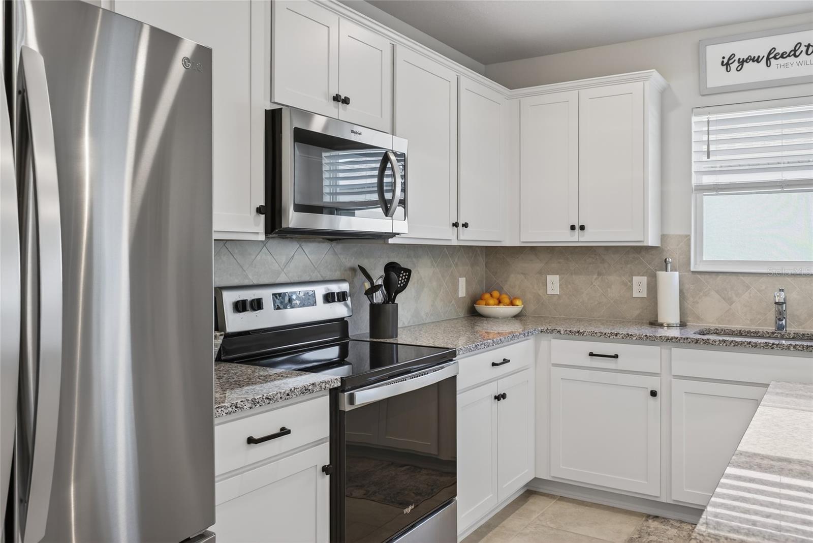 Image 23 of 52 For 1170 Michelangelo Lane