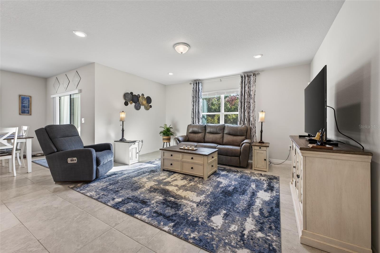 Image 29 of 52 For 1170 Michelangelo Lane