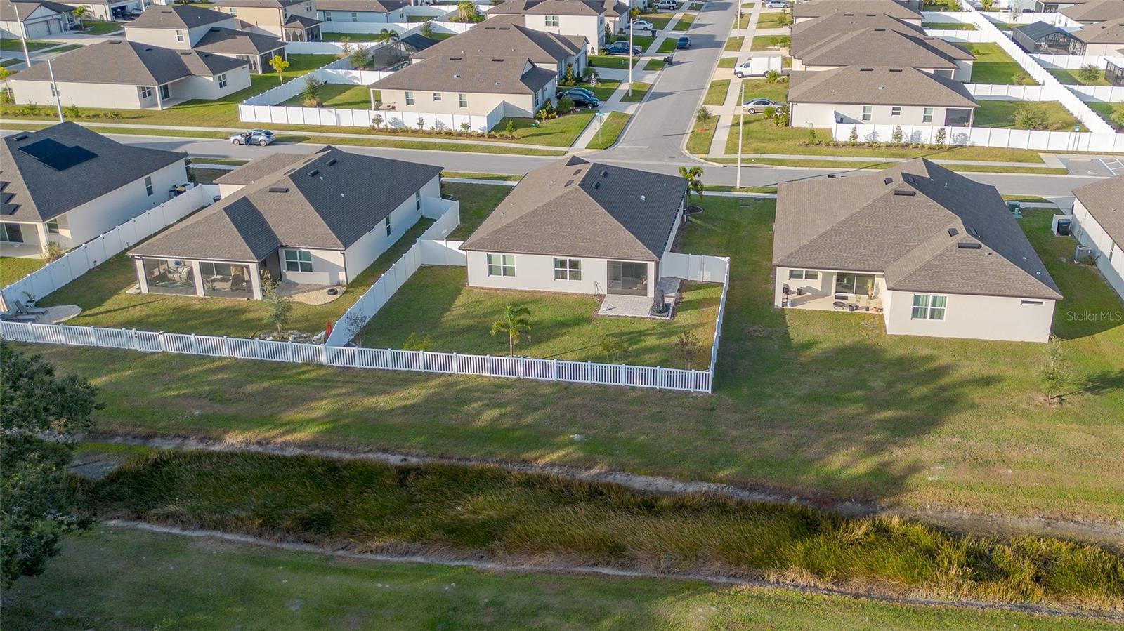 Image 50 of 52 For 1170 Michelangelo Lane