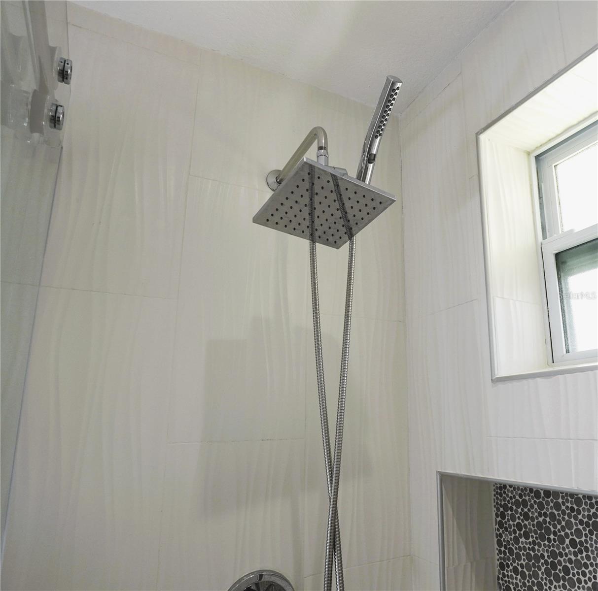 Image 33 of 46 For 3364 Espanola Drive