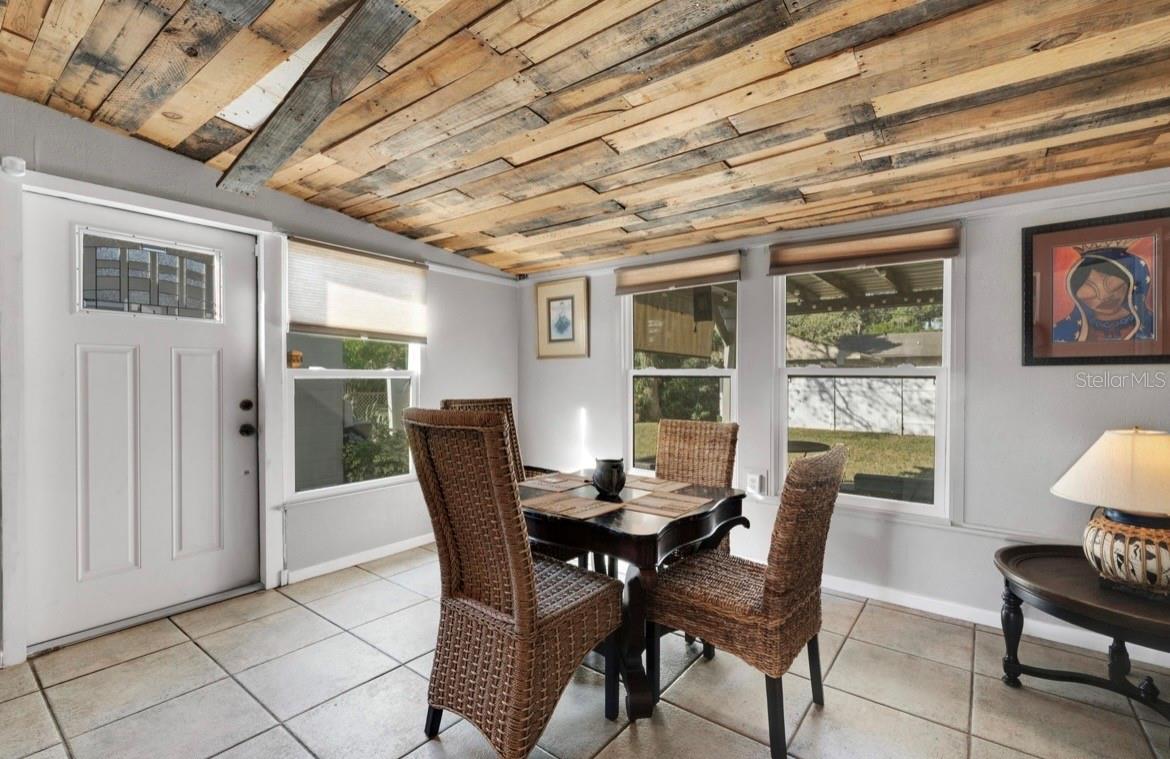 Image 10 of 17 For 608 Kerneywood Street