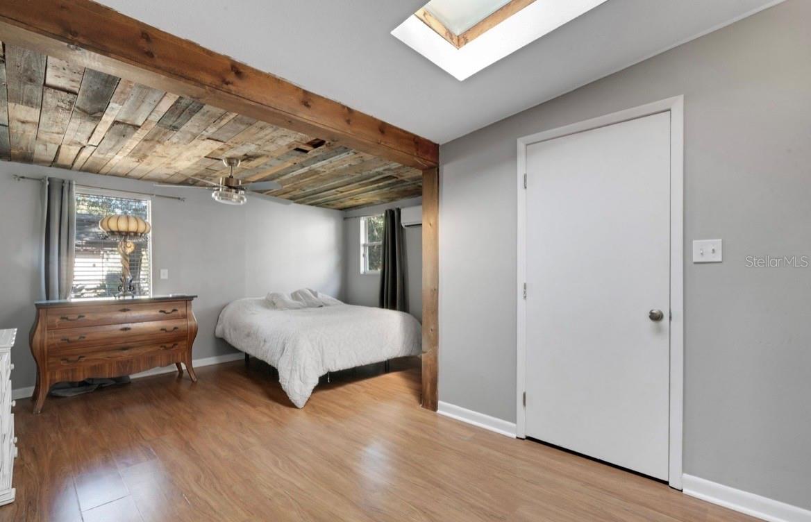 Image 14 of 17 For 608 Kerneywood Street