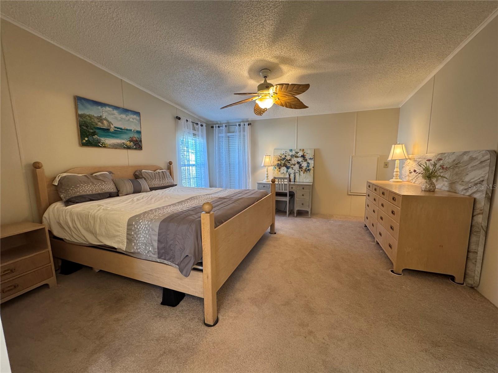 Image 9 of 20 For 6394 Lolly Bay Loop Ne