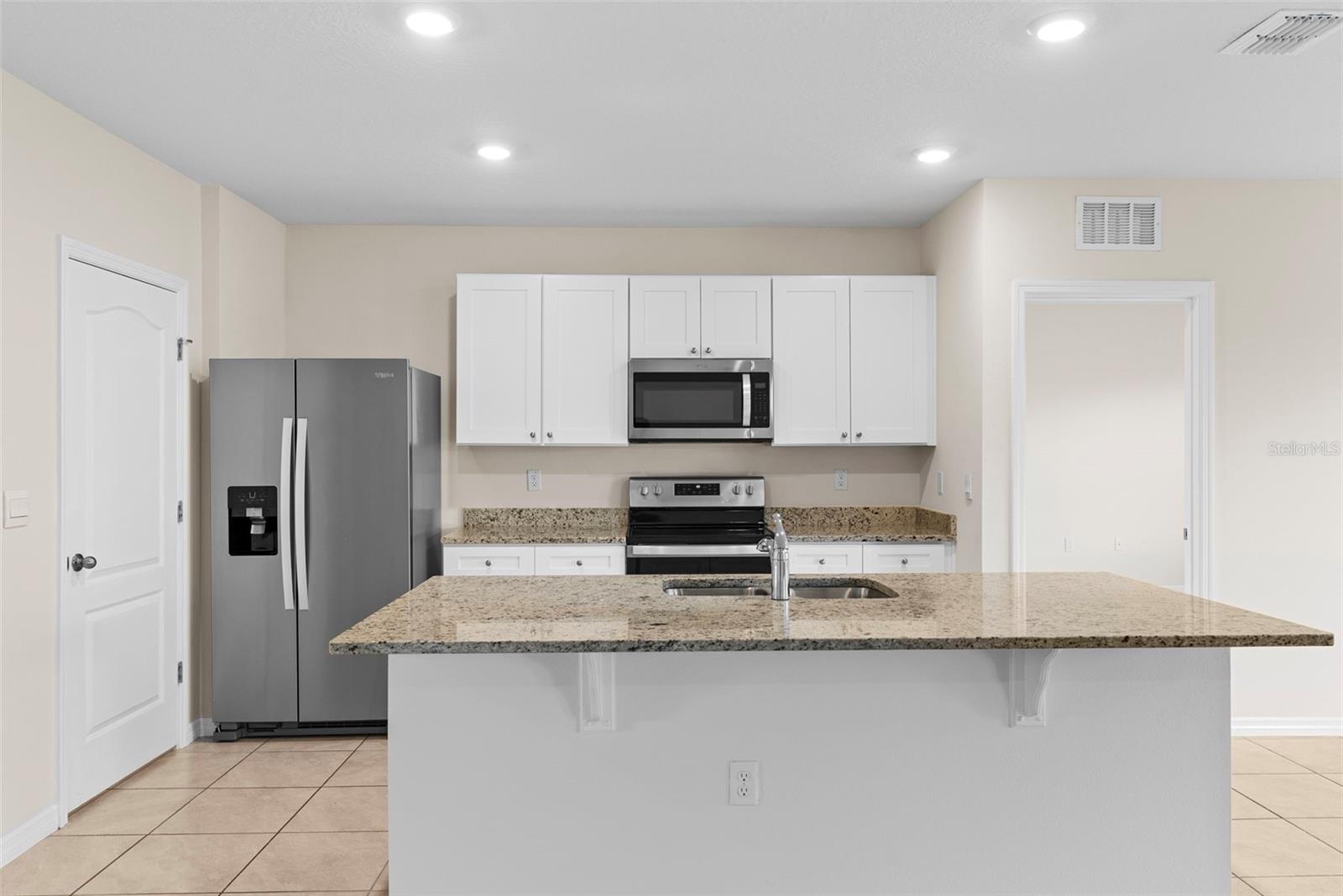 Image 10 of 24 For 5556 Siltstone Street