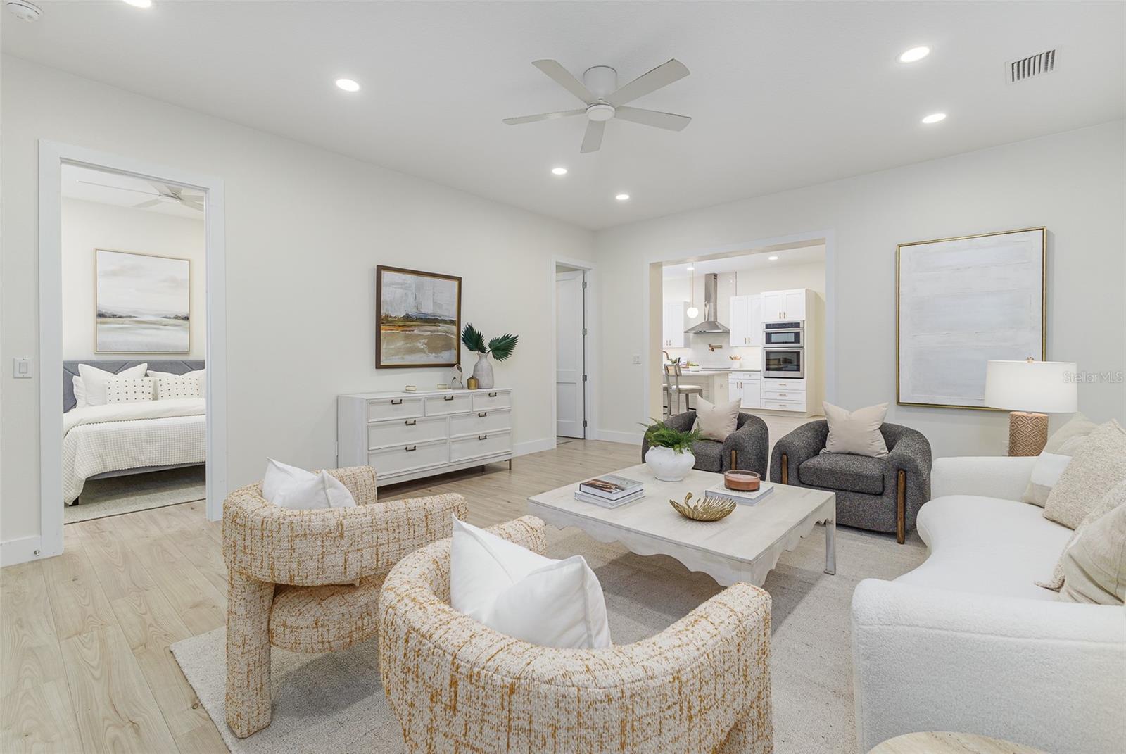 Image 7 of 45 For 680 Bartow Boulevard