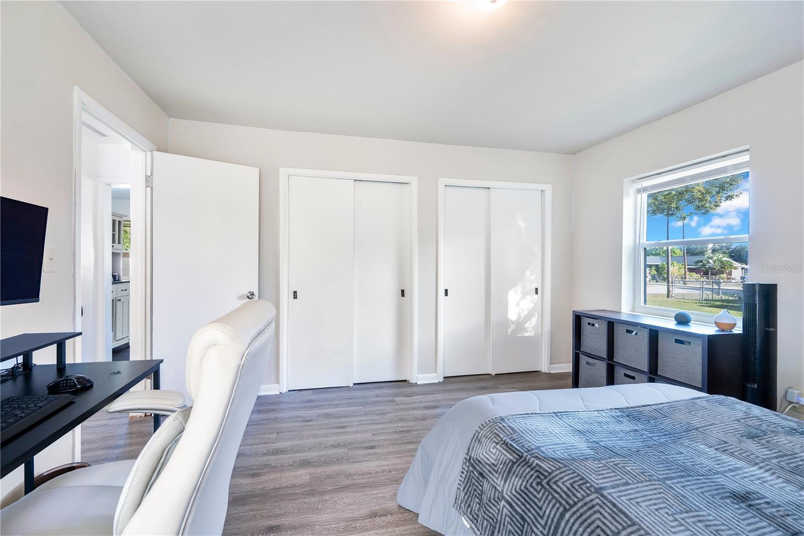 Image 23 of 32 For 120 Petteway Drive