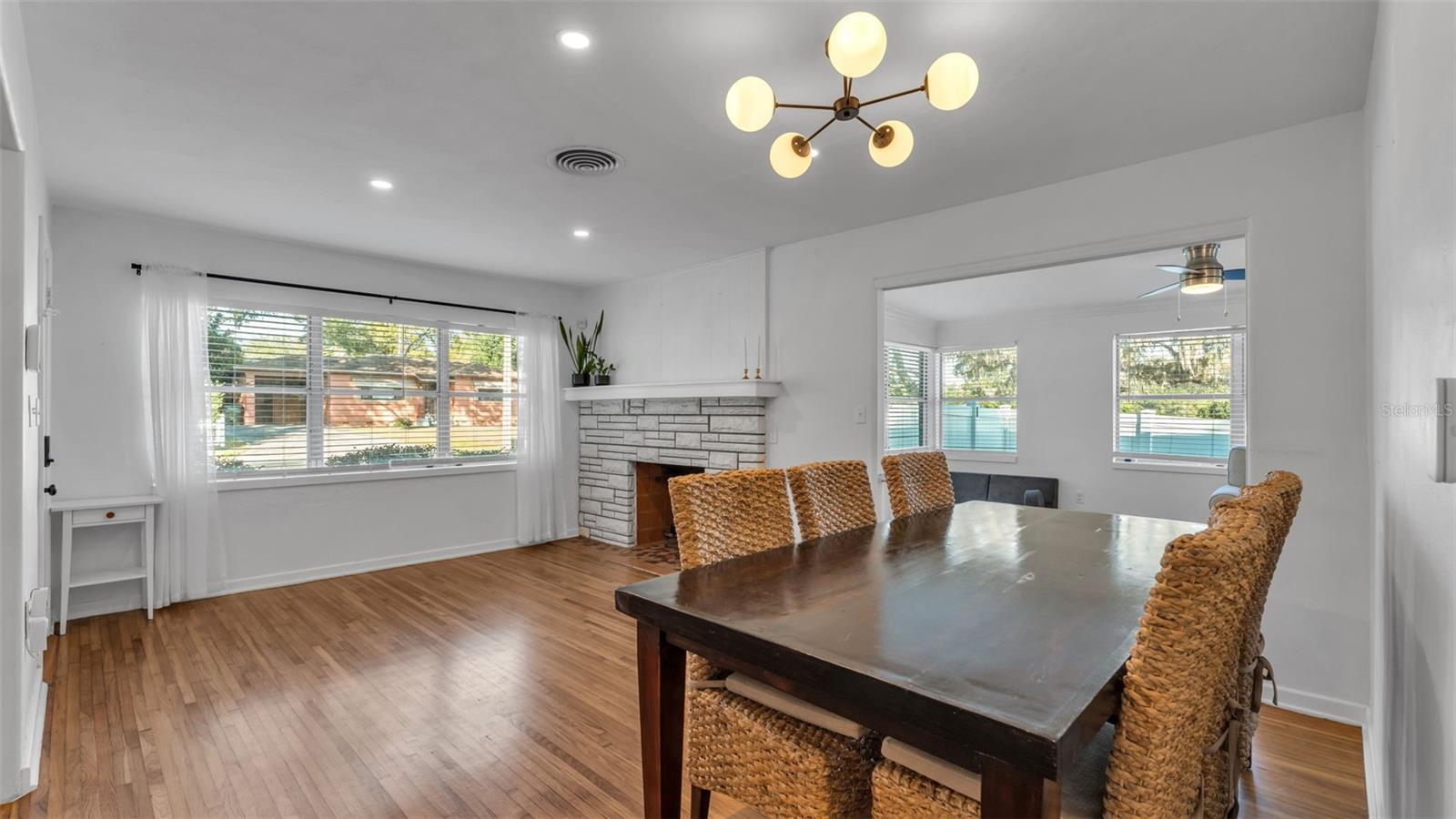 Image 10 of 54 For 835 Chatfield Street