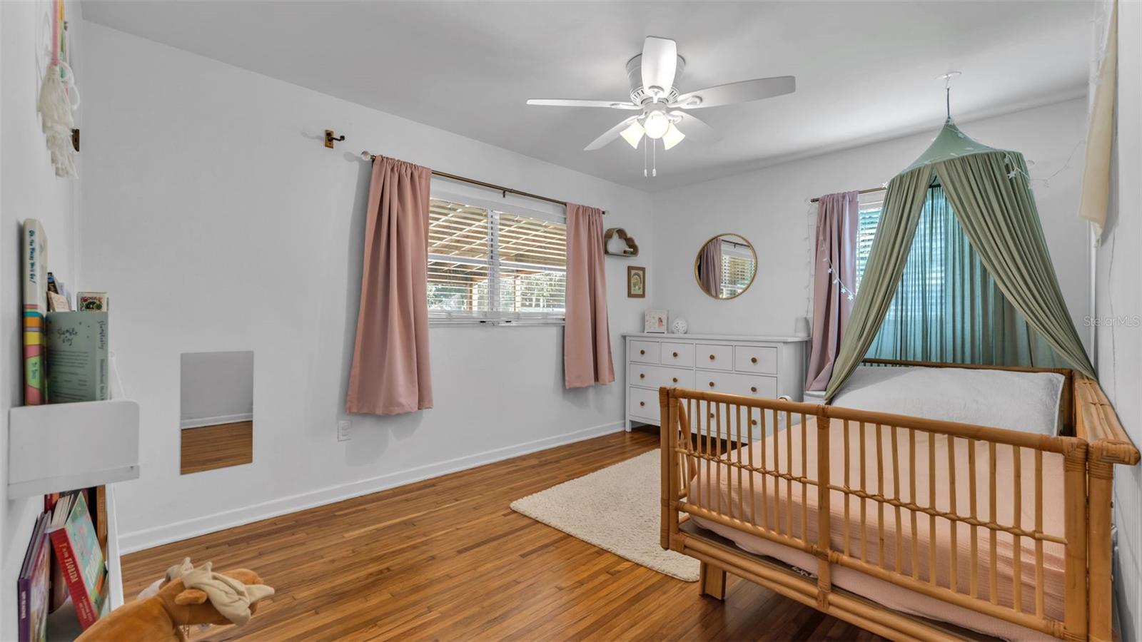 Image 36 of 54 For 835 Chatfield Street