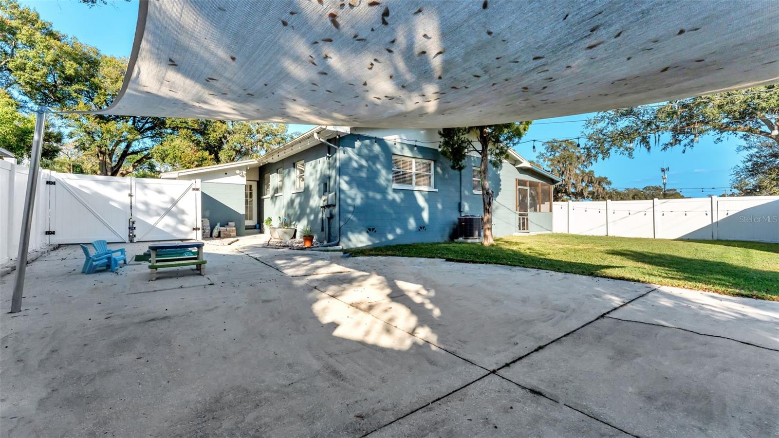 Image 49 of 54 For 835 Chatfield Street