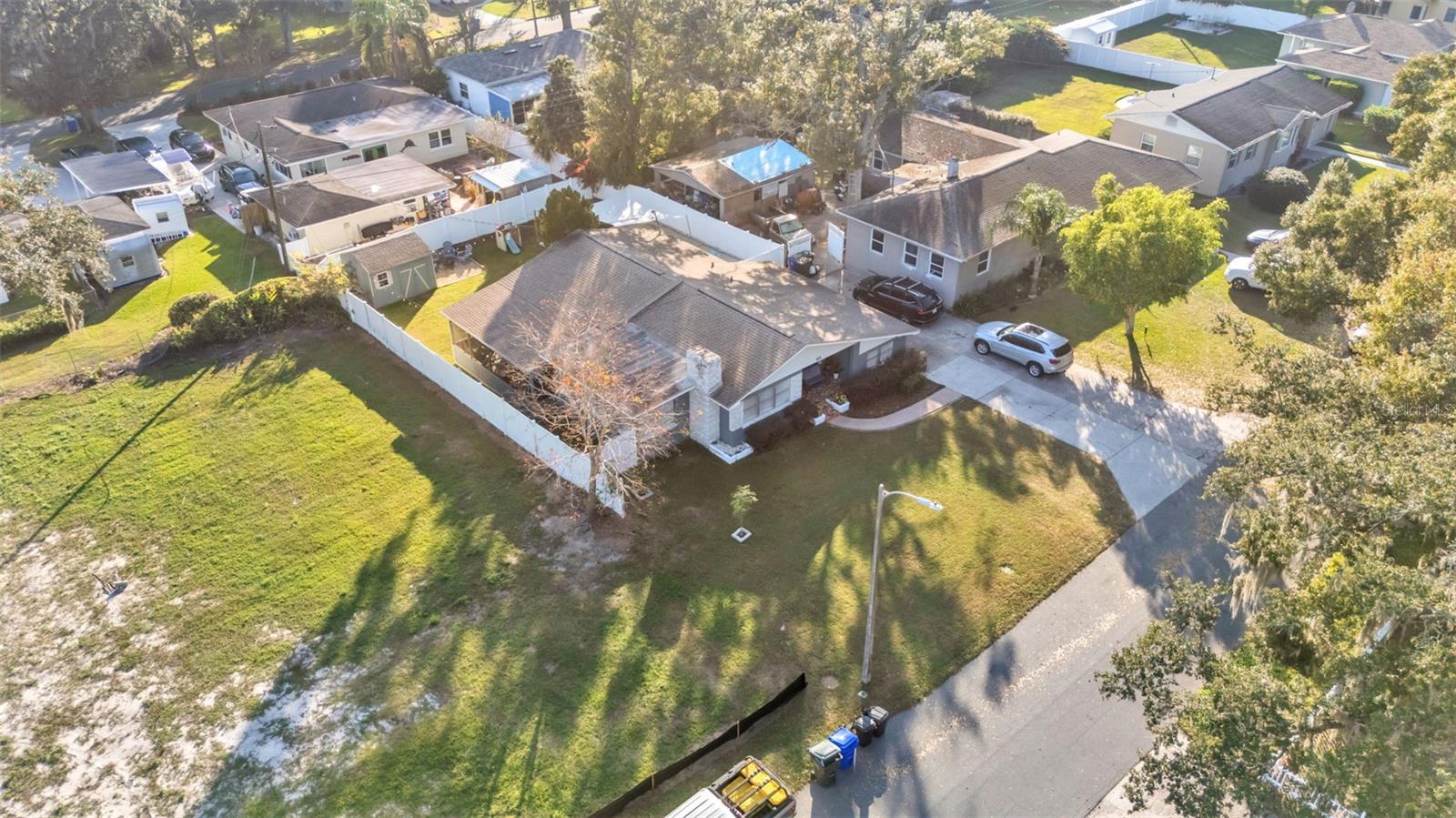 Image 52 of 54 For 835 Chatfield Street