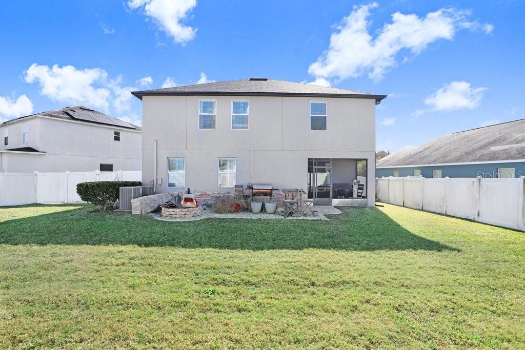 Listing photo id 28 for 13117 Royal Pines Avenue