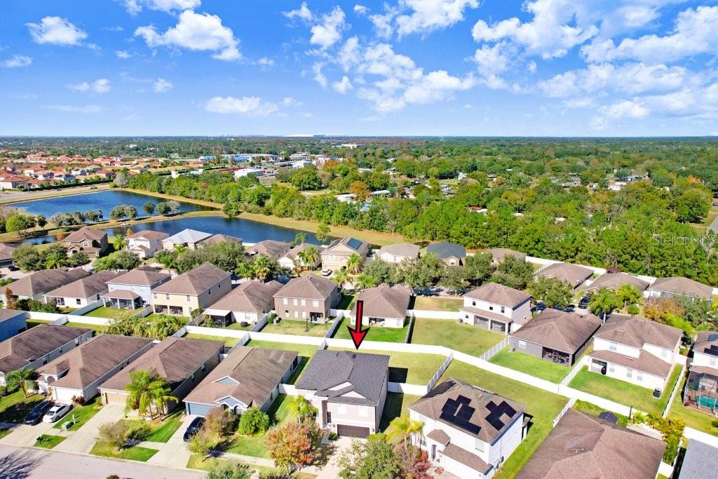 Listing photo id 35 for 13117 Royal Pines Avenue