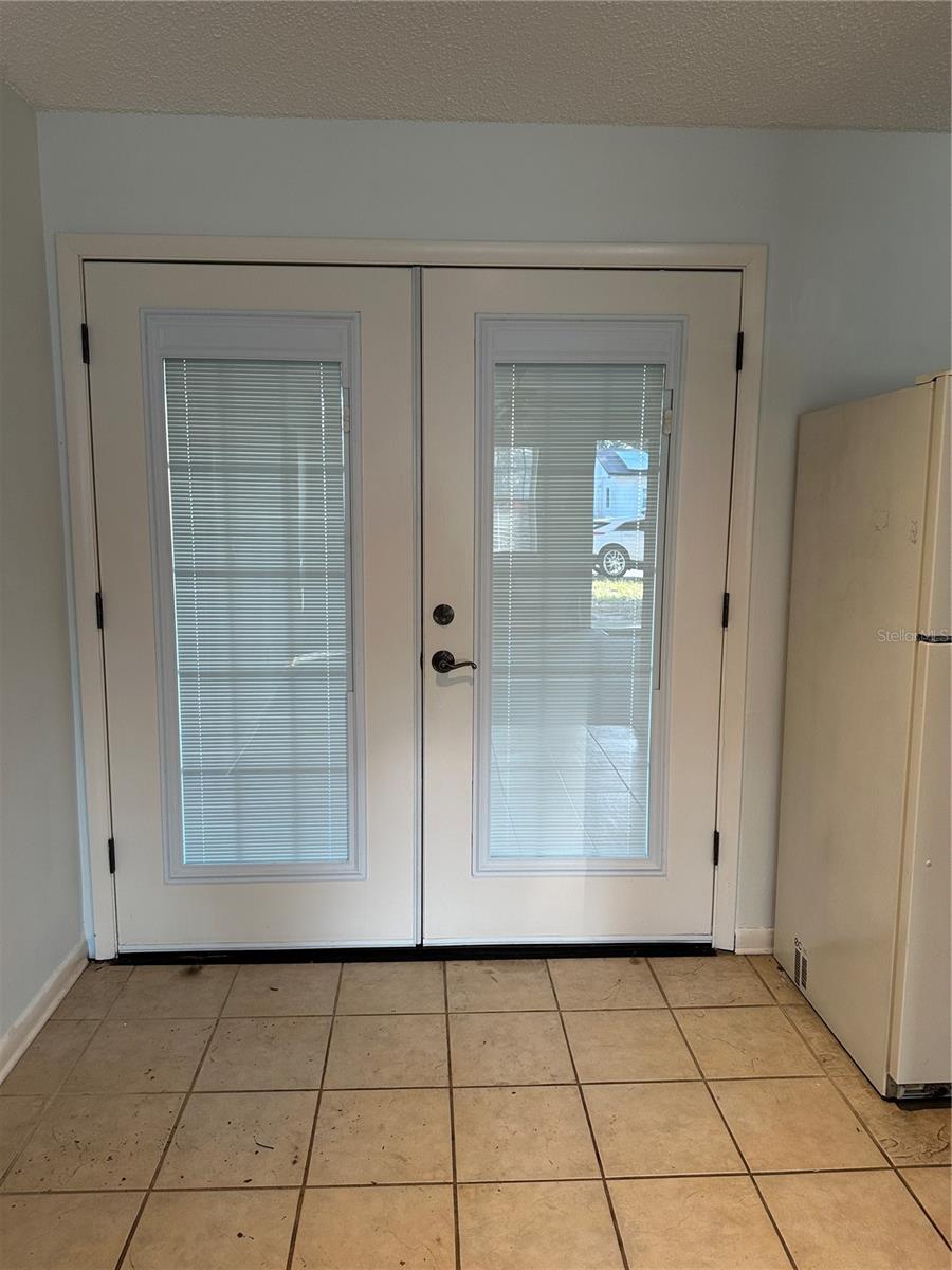 Image 10 of 47 For 4306 Carolyn Way