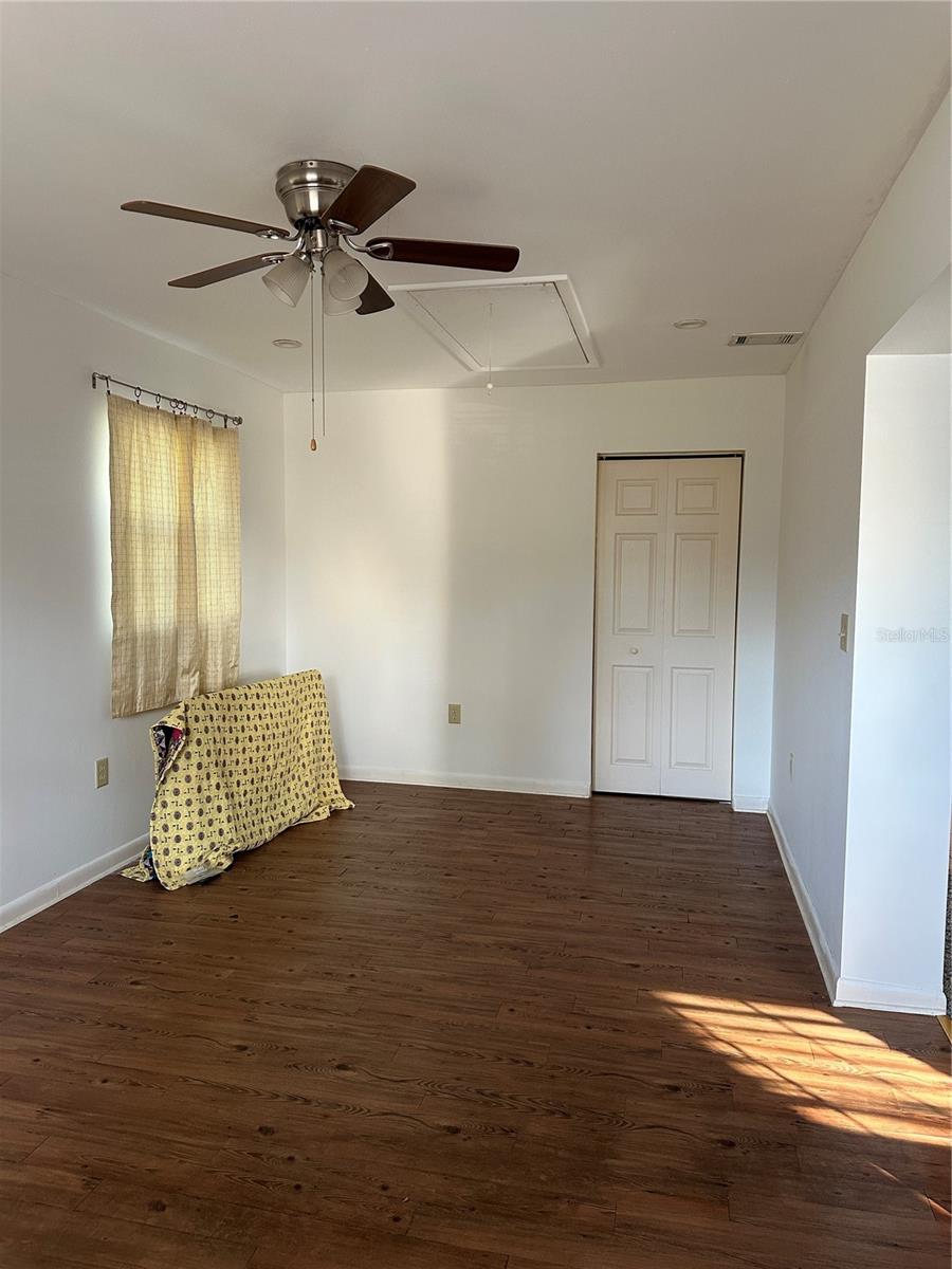 Image 12 of 47 For 4306 Carolyn Way