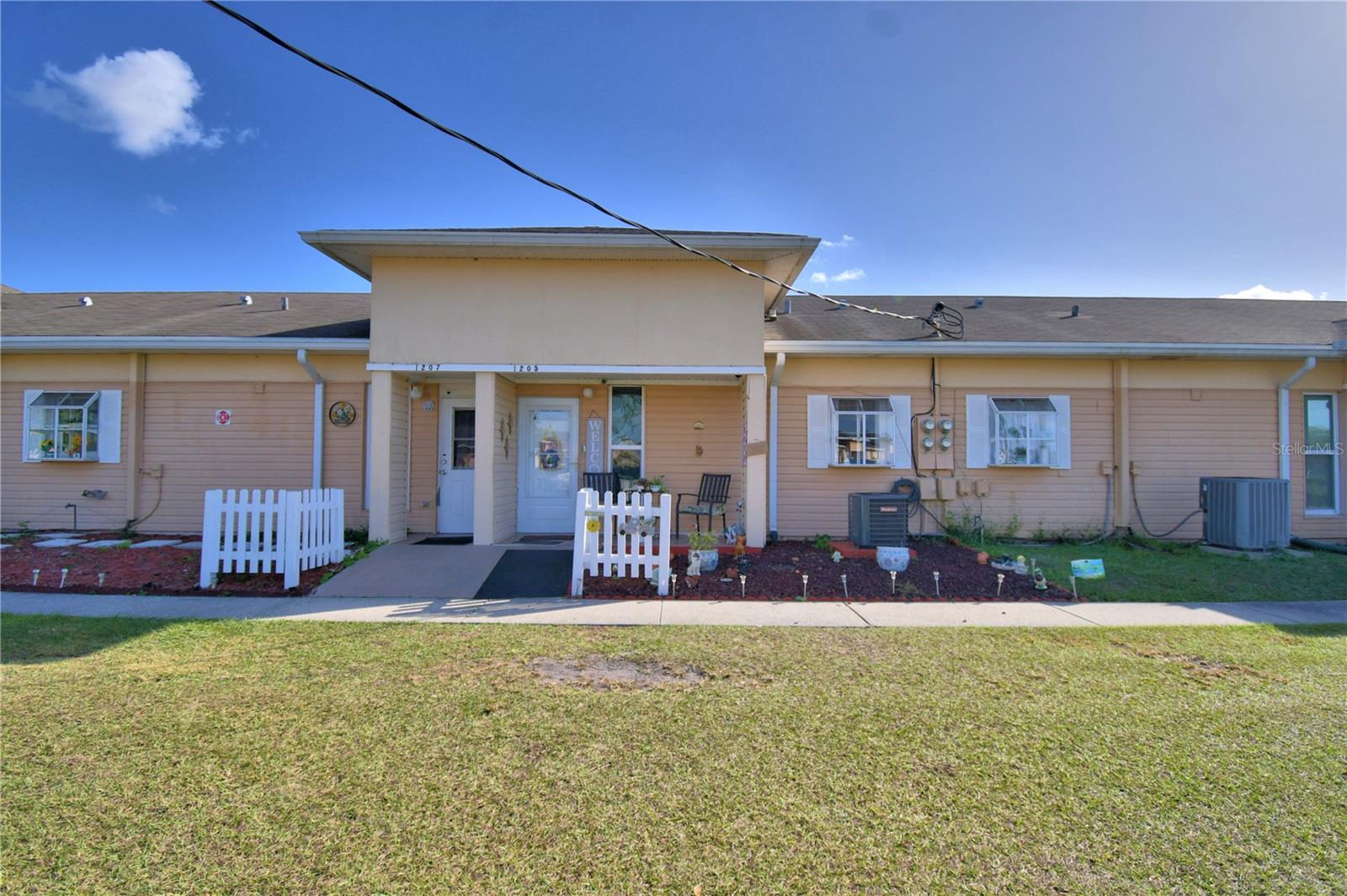 Details for 1205 Club Circle, LAKESHORE, FL 33854