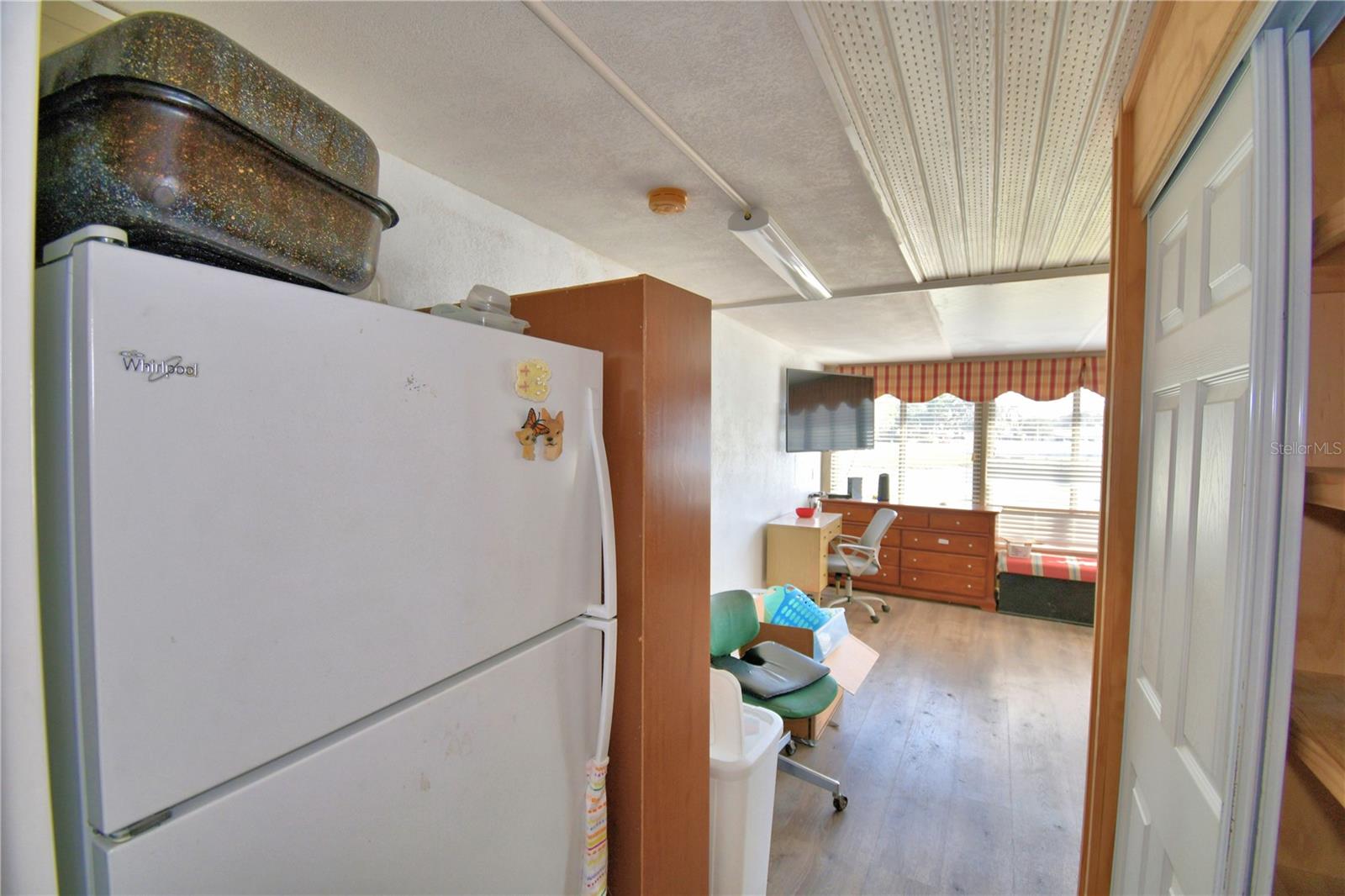 Image 20 of 52 For 1205 Club Circle