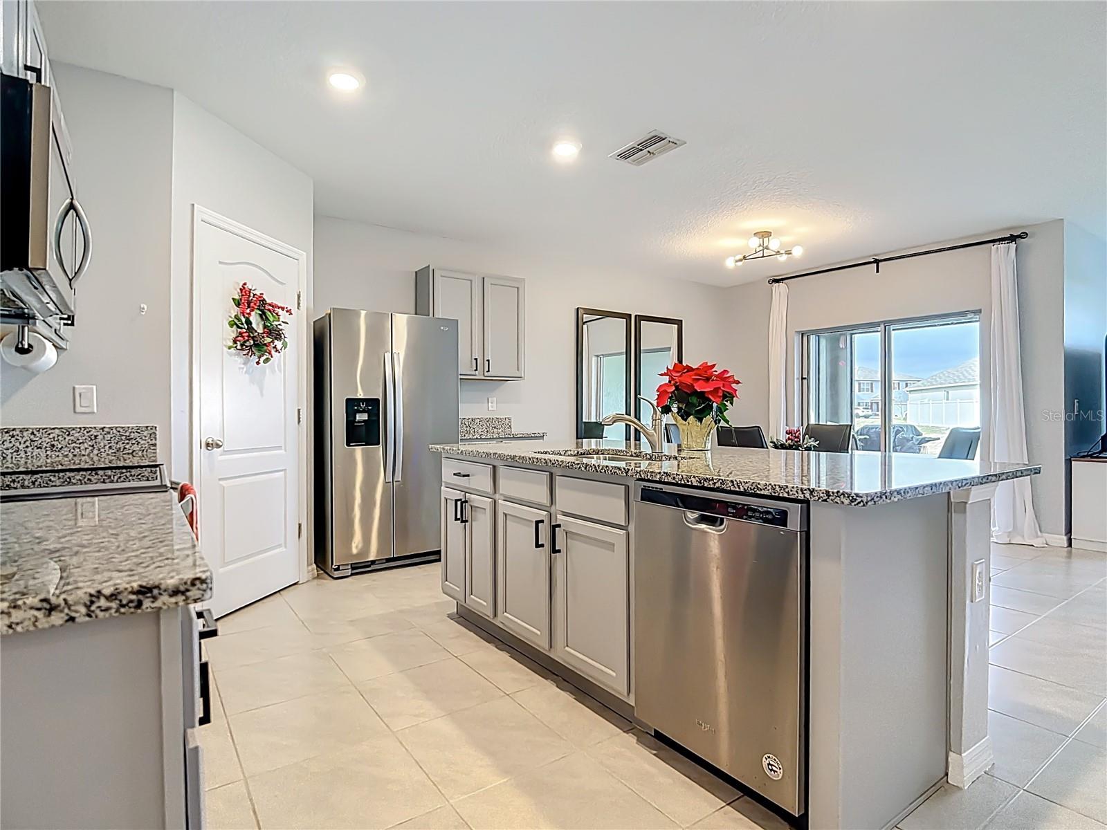 Image 10 of 49 For 2796 Grandbury Grove Road