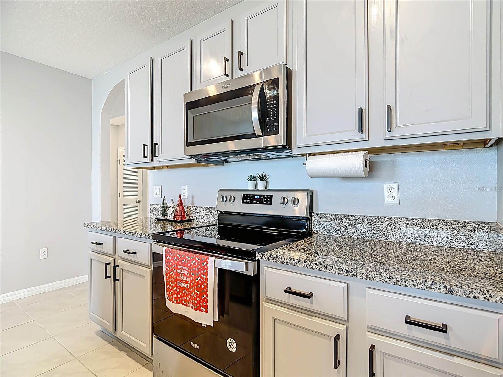 Image 14 of 49 For 2796 Grandbury Grove Road