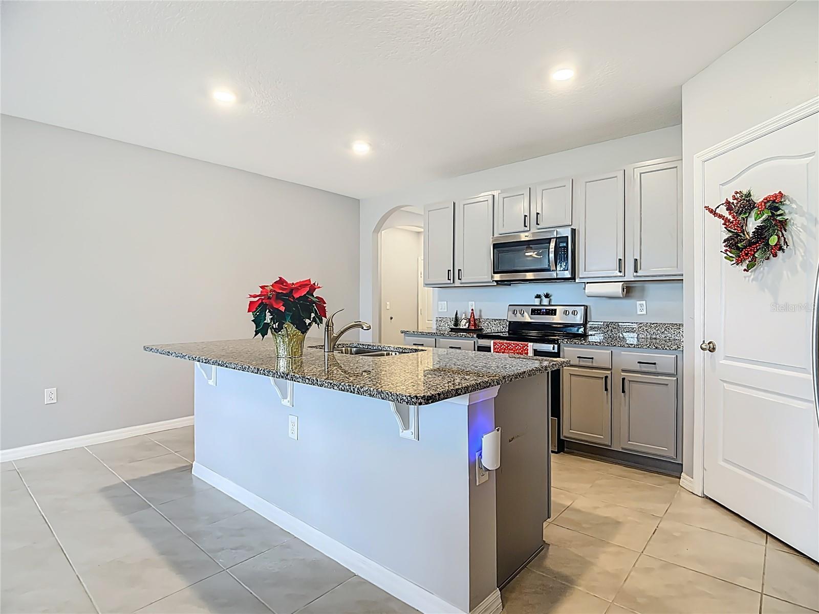 Image 15 of 49 For 2796 Grandbury Grove Road