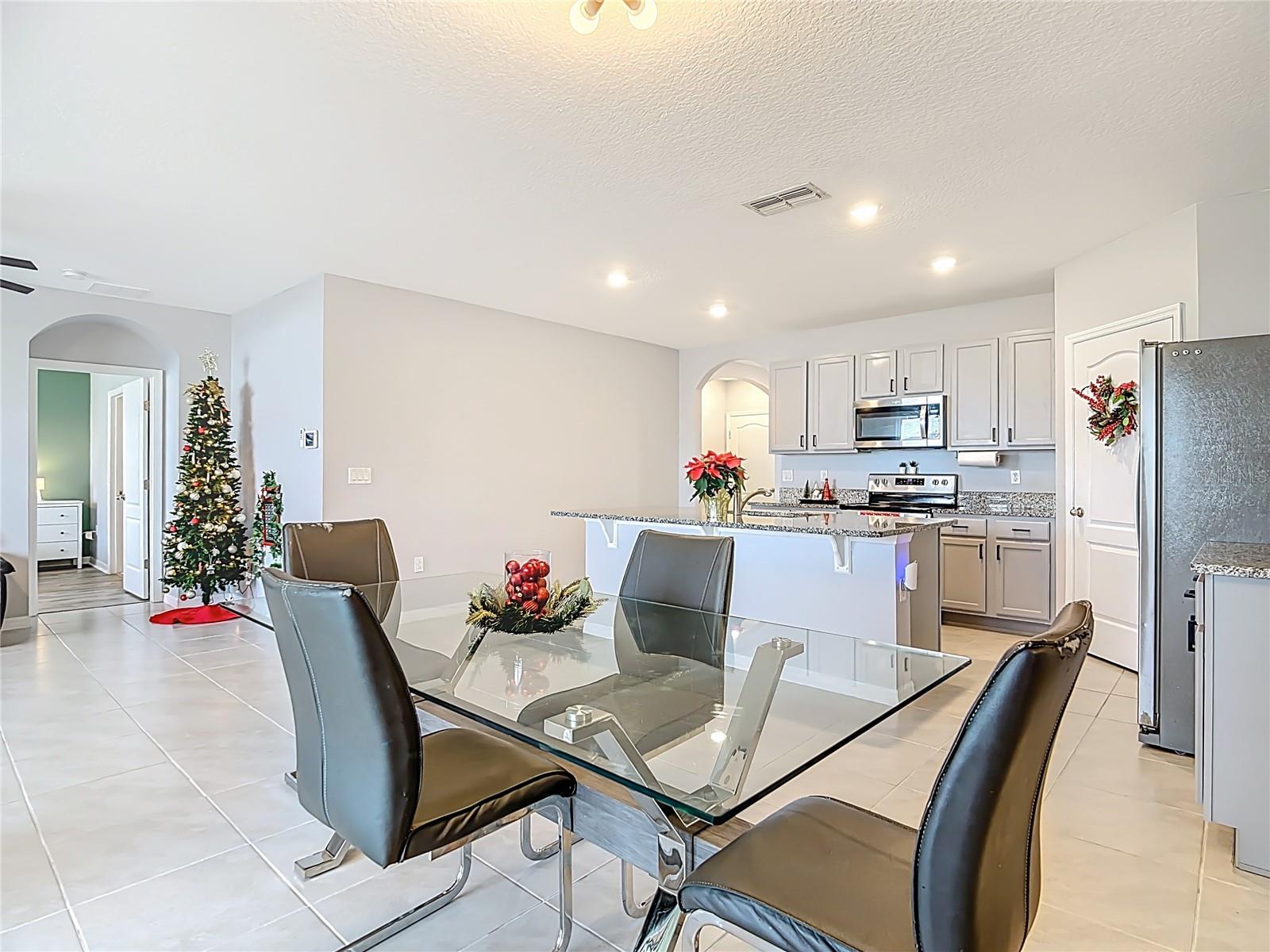 Image 16 of 49 For 2796 Grandbury Grove Road