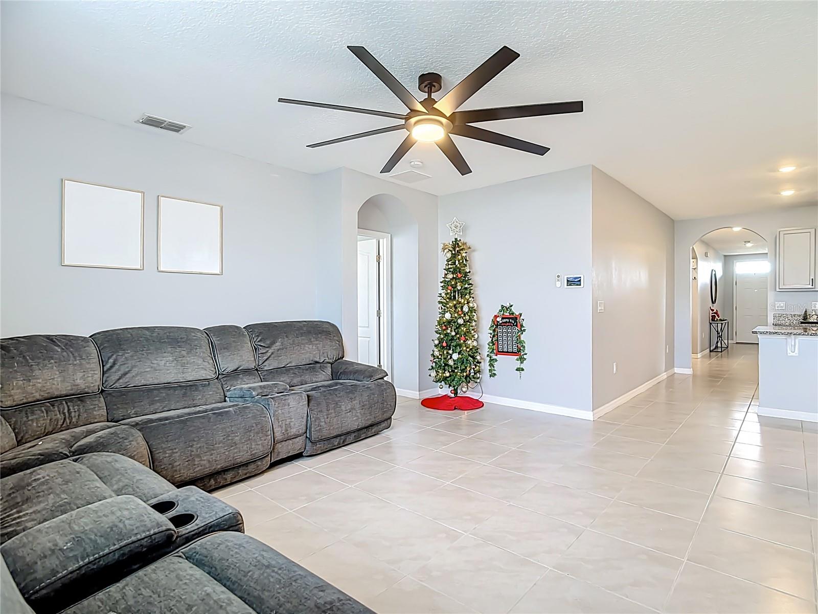 Image 20 of 49 For 2796 Grandbury Grove Road