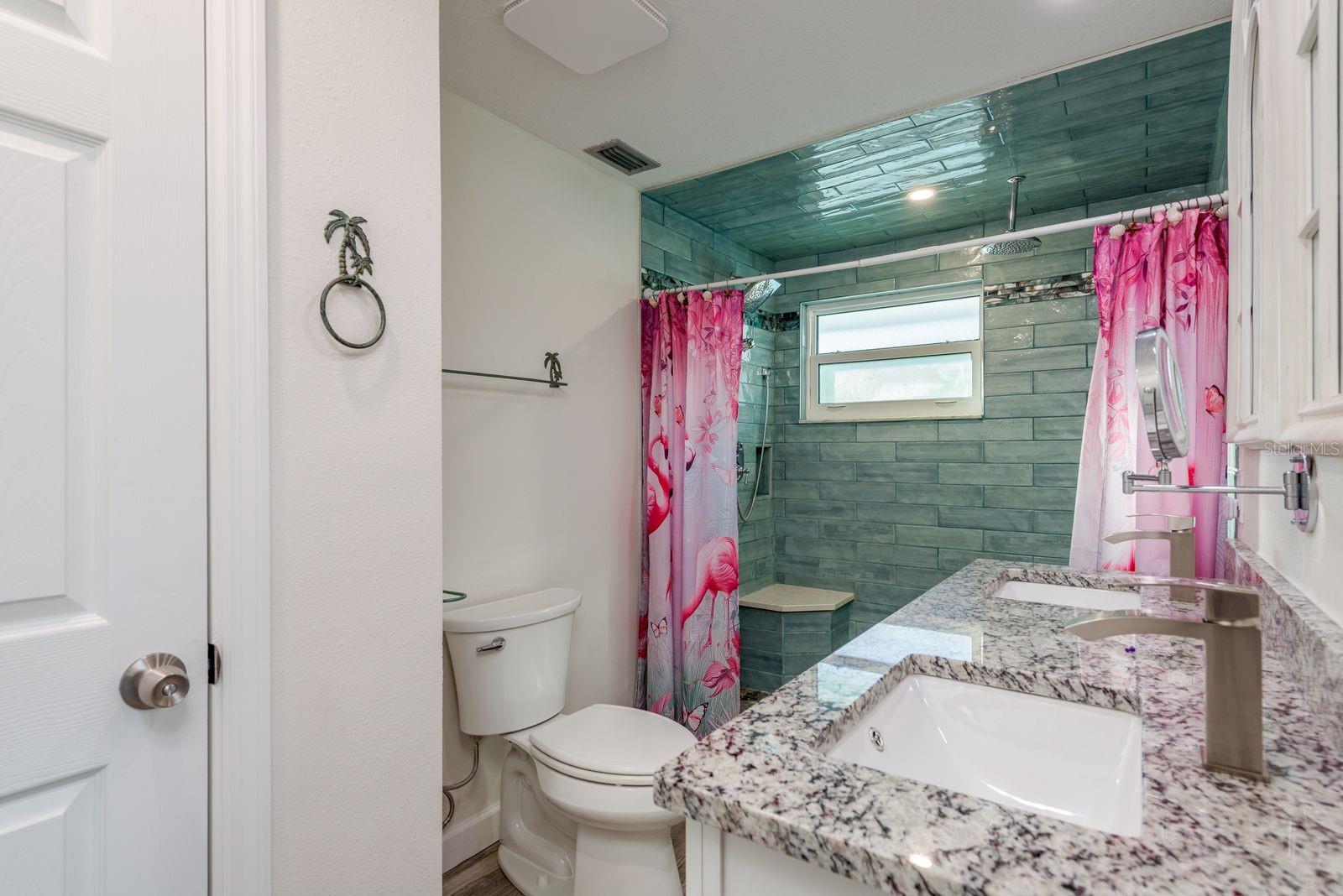 Listing photo id 17 for 5009 Dory Drive